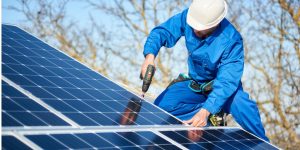 Installation Maintenance Panneaux Solaires Photovoltaïques à Valmunster